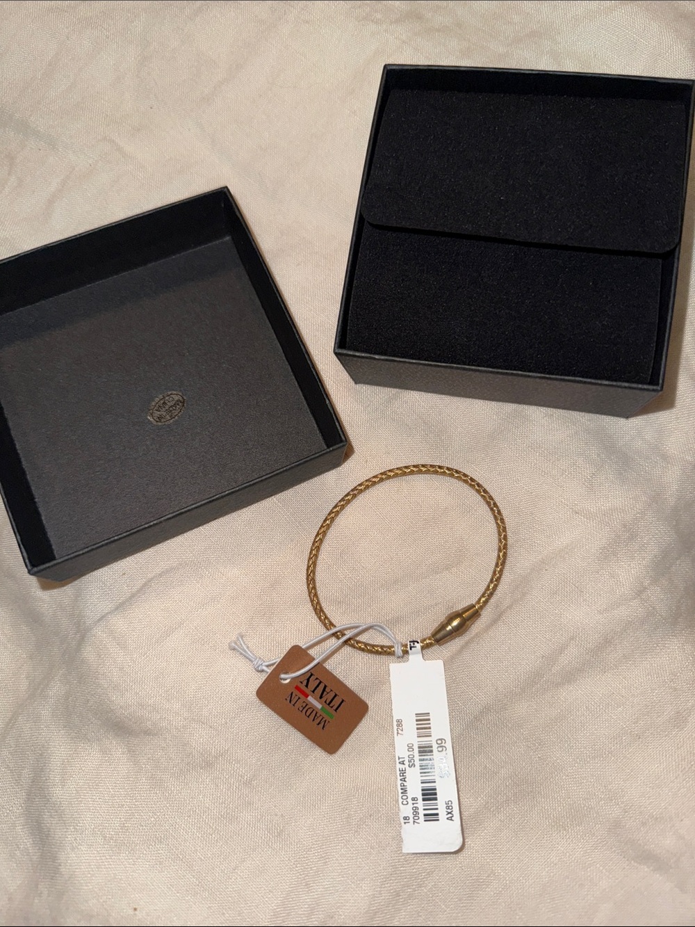 Bangle Bracelet NWT